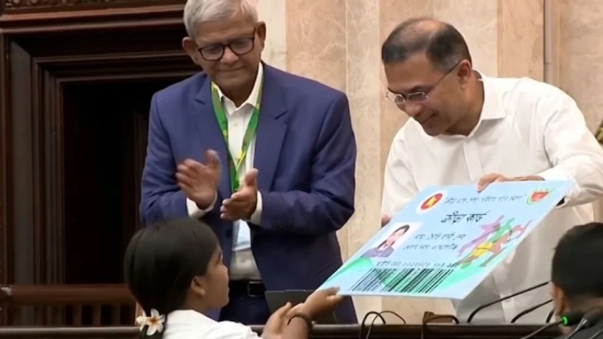 ক্রীড়া কার্ড ও ভাতা কার্যক্রম উদ্বোধন করলেন প্রধানমন্ত্রী